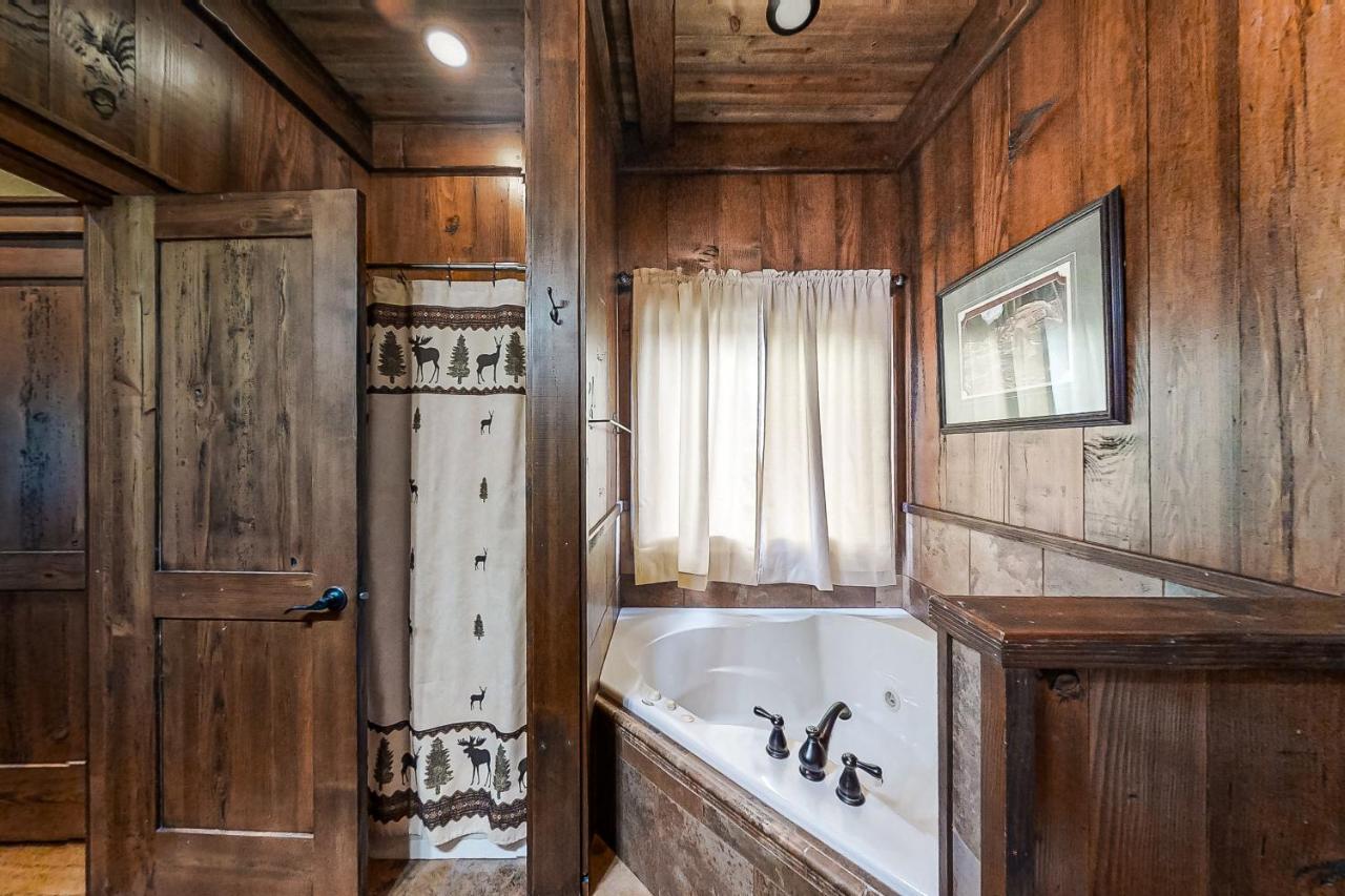 Mountain Solitude Cabin แวร์แวลเลย์ ภายนอก รูปภาพ